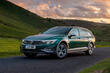 Volkswagen Passat Alltrack: familiar para todos los caminos foto 1