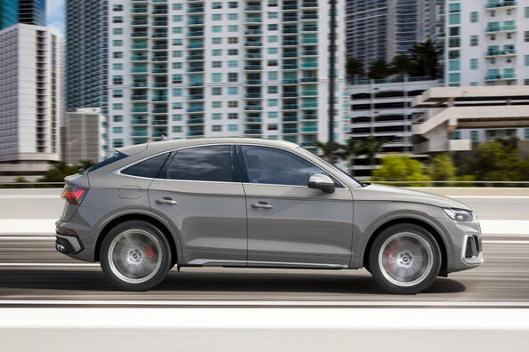 Revisión del Audi SQ5 Sportback: un crossover elegante con carácter poderoso Foto 3