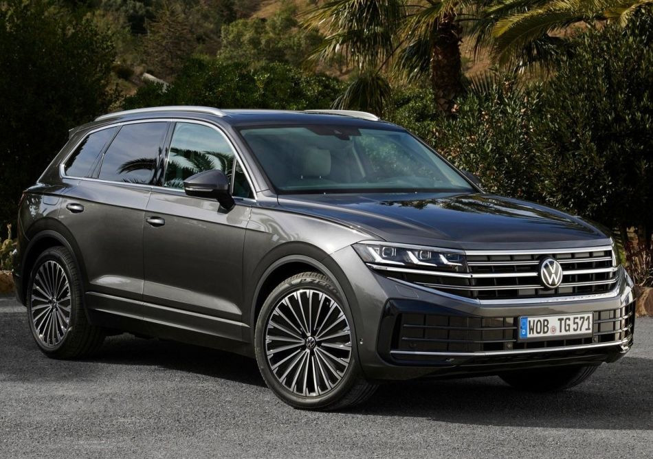 Volkswagen Touareg: el crossover actualizado se ha vuelto aún más perfecto