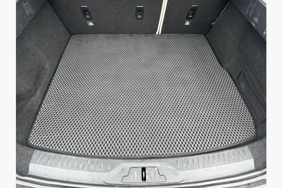 Jaguar I-Pace 2018- Alfombrilla de maletero (EVA, Negro) Image