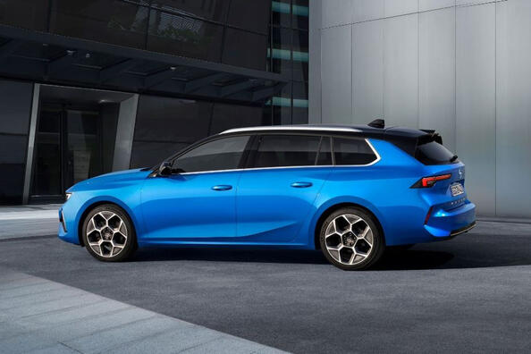 Opel Astra L Sports Tourer: revisión de la camioneta de sexta generación Foto 3