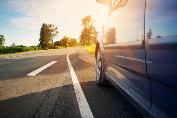 ¿Cómo cuidar un coche en verano?