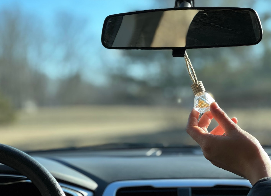 Interior fragante con tus propias manos: recetas de ambientadores para automóviles.