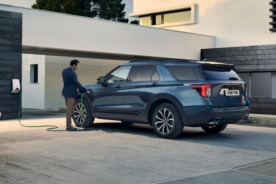 Ford Explorer Hybrid: un compromiso económico en el mundo de los grandes crossovers