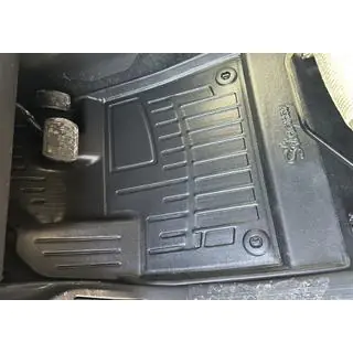Alfombrillas de goma Stingray 3D (sin reposabrazos) (4 uds) Toyota Proace City 2016- foto 1