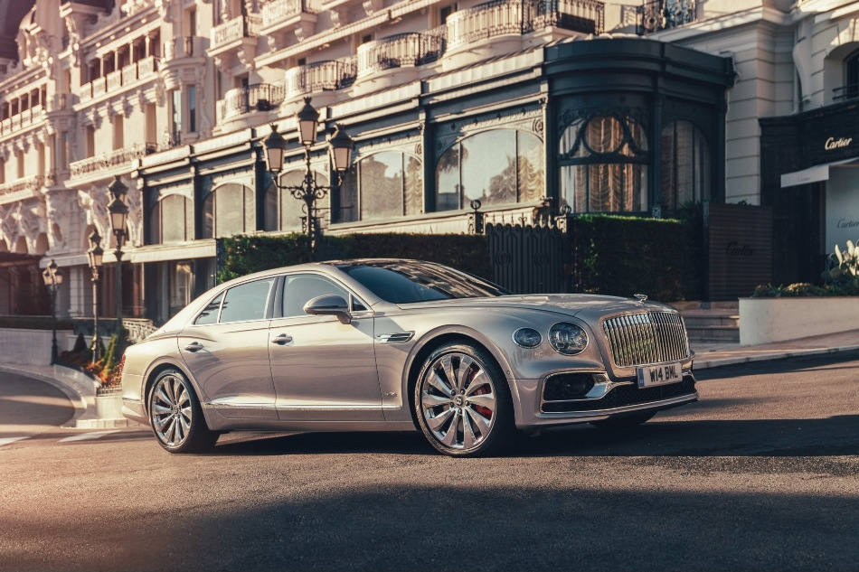 Bentley Flying Spur: una berlina de lujo que combina tradición y tecnología
