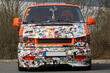 Coches con pegatinas que bombardean: ¿desafío brillante o mal gusto? foto 2