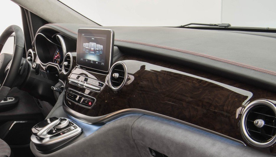 Tuning del salpicadero: transformamos el interior del coche