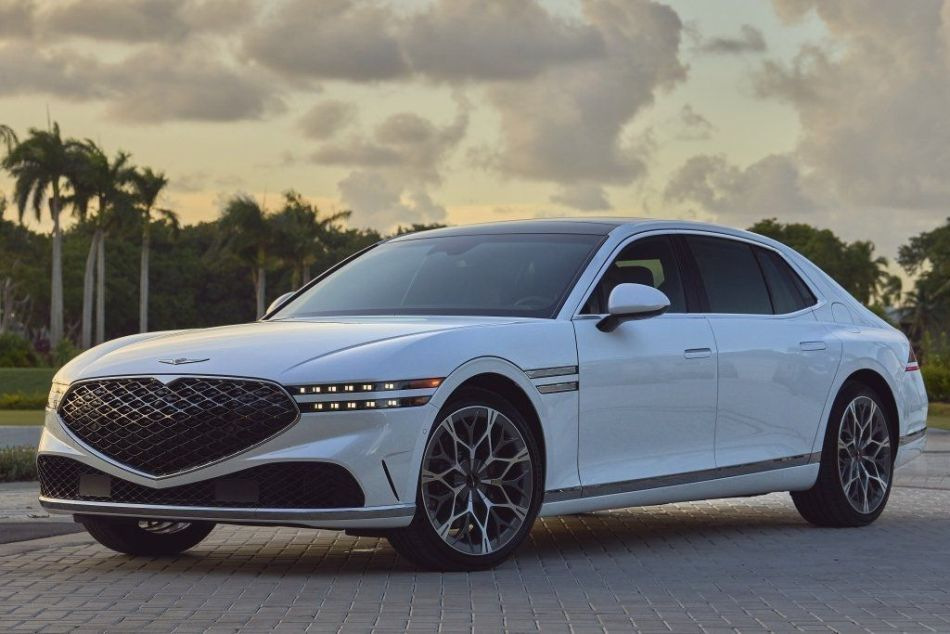 Revisión del sedán de lujo de segunda generación Genesis G90