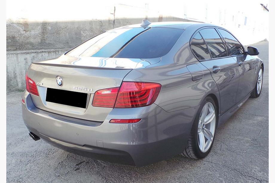 BMW 5 Series F10/F11 2010–2016 Alerón MP-Style (para F10, imprimado para pintar) Foto 1