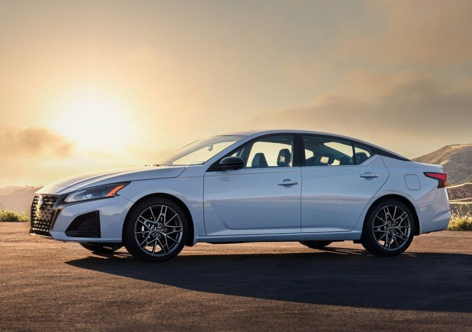Nissan Altima: sedán actualizado para una conducción cómoda