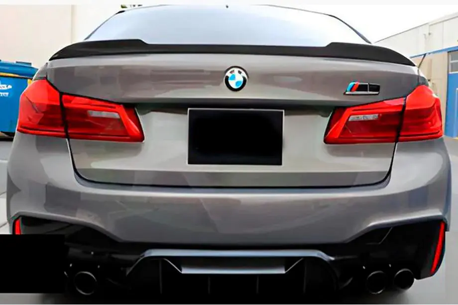 BMW Serie 5 G30/G31 2017–2023 Alerón CS-Style (Negro Brillante) Image