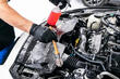 Cómo lavar correctamente el compartimento del motor de un coche. foto 1