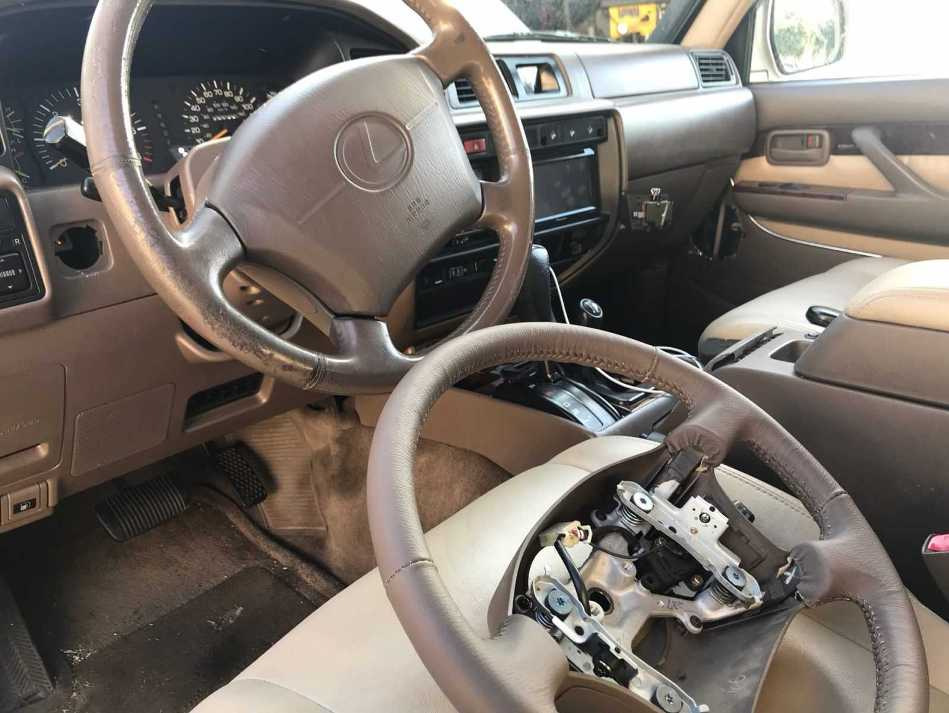 ¿Es posible sustituir el volante de un coche?