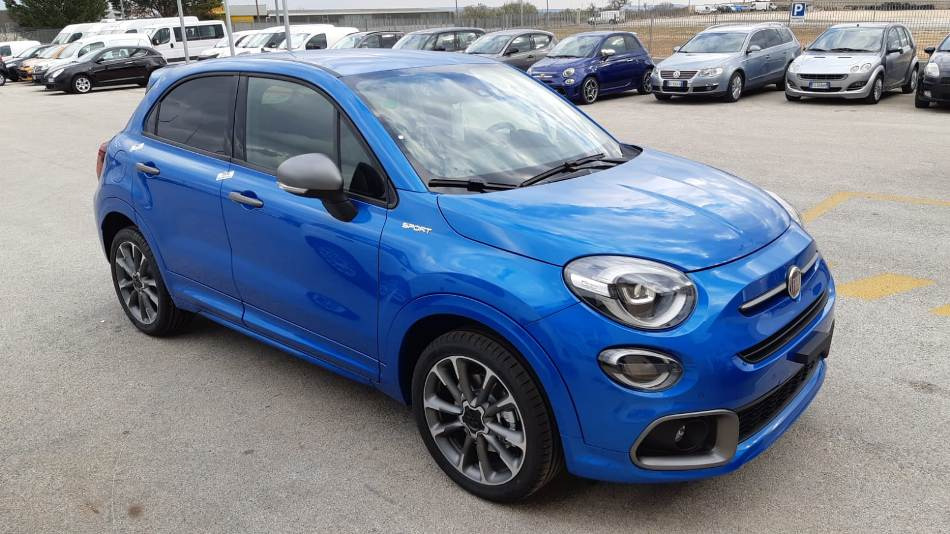 Revisión de la versión rediseñada del crossover Fiat 500X