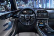 Revisión del sedán premium británico Jaguar XE foto 6