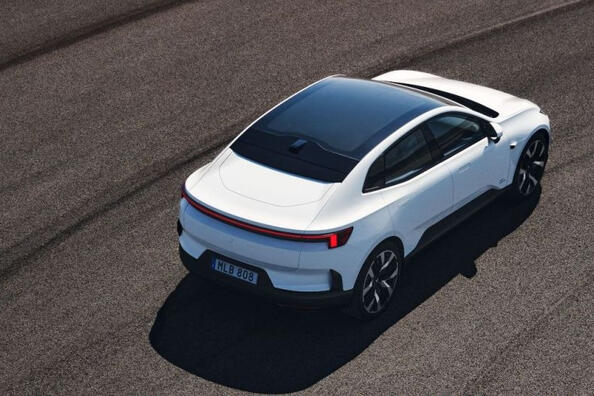 Revisión de Polestar 4: un crossover eléctrico con un diseño único Foto 4