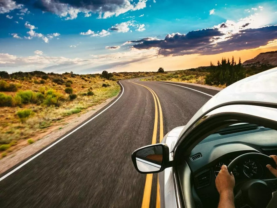 ¿Cuánto tiempo se tarda en funcionar con un coche nuevo?