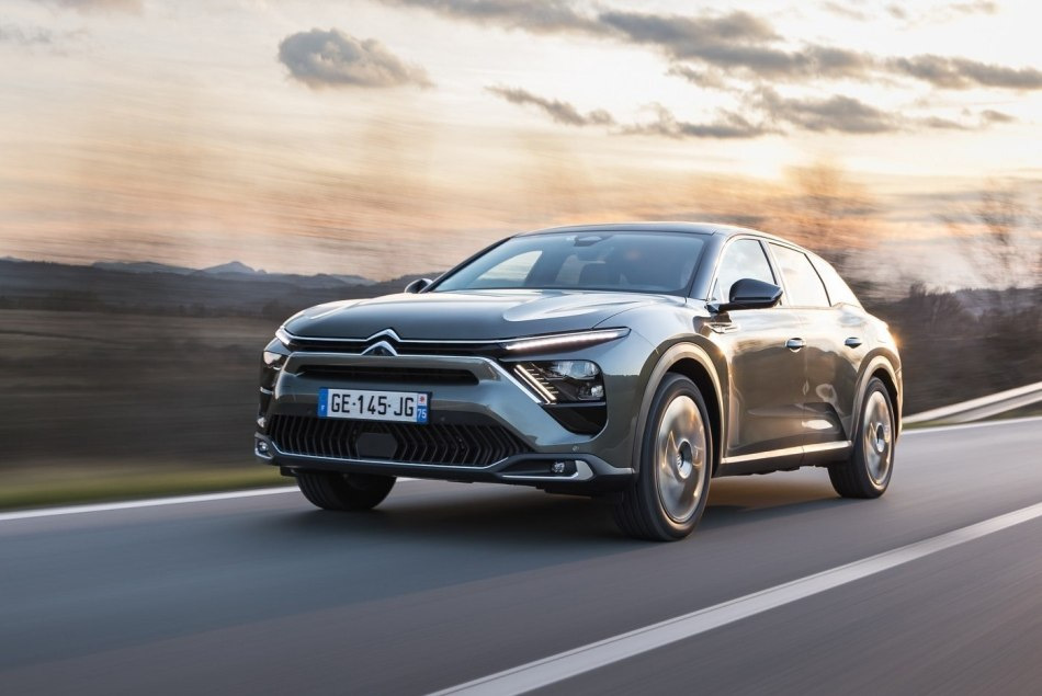 Revisión del Citroën C5 X: una nueva mirada al confort y el diseño