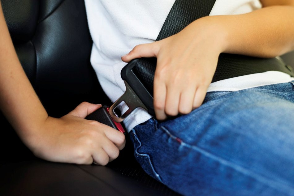 Mitos comunes sobre los cinturones de seguridad