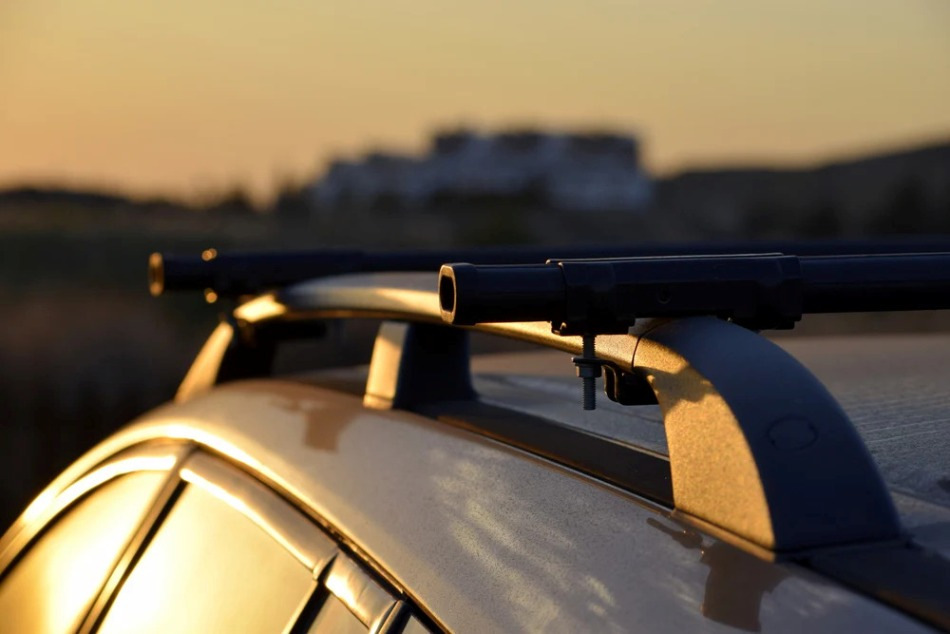 ¿Cómo elegir barandillas para el techo del coche?