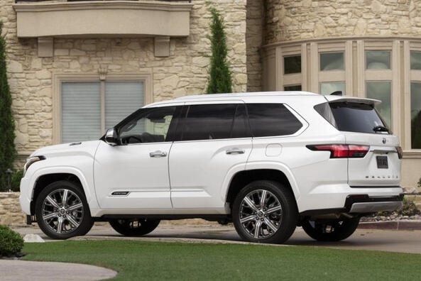 Revisión del Toyota Sequoia 2022: la tercera generación del SUV Foto 3