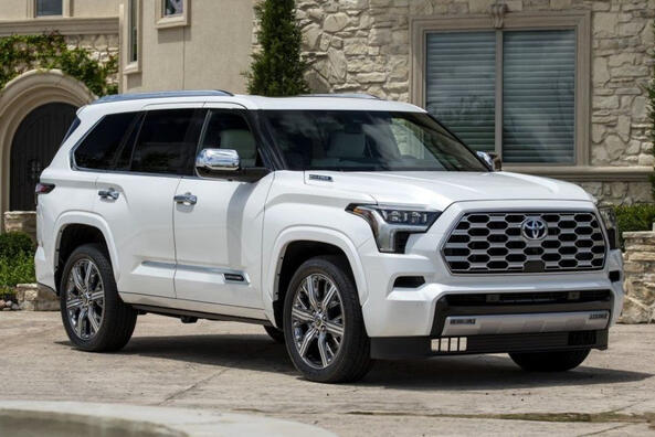 Revisión del Toyota Sequoia 2022: la tercera generación del SUV Foto 2