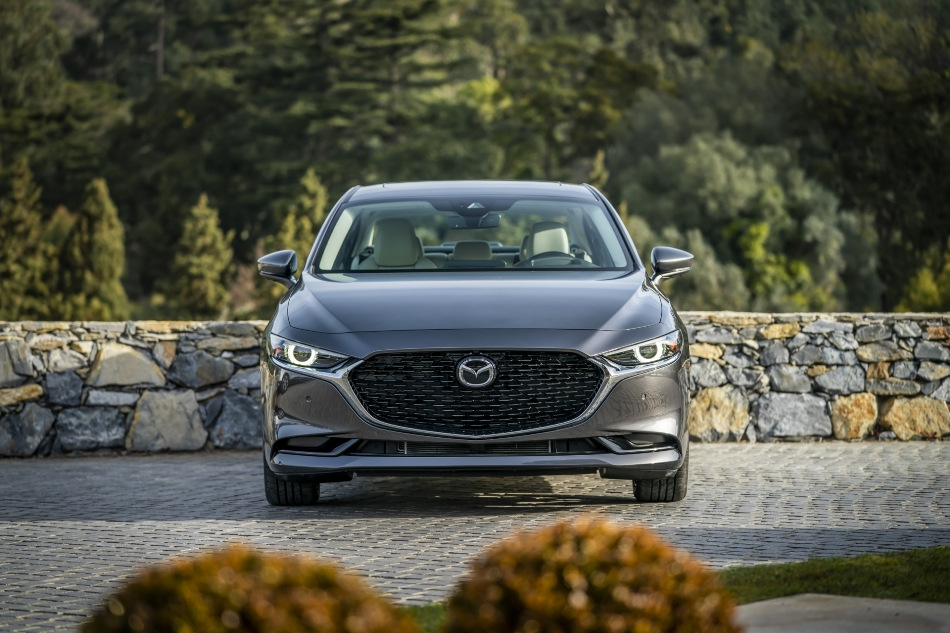 Revisión Mazda 3 Sedan IV generación