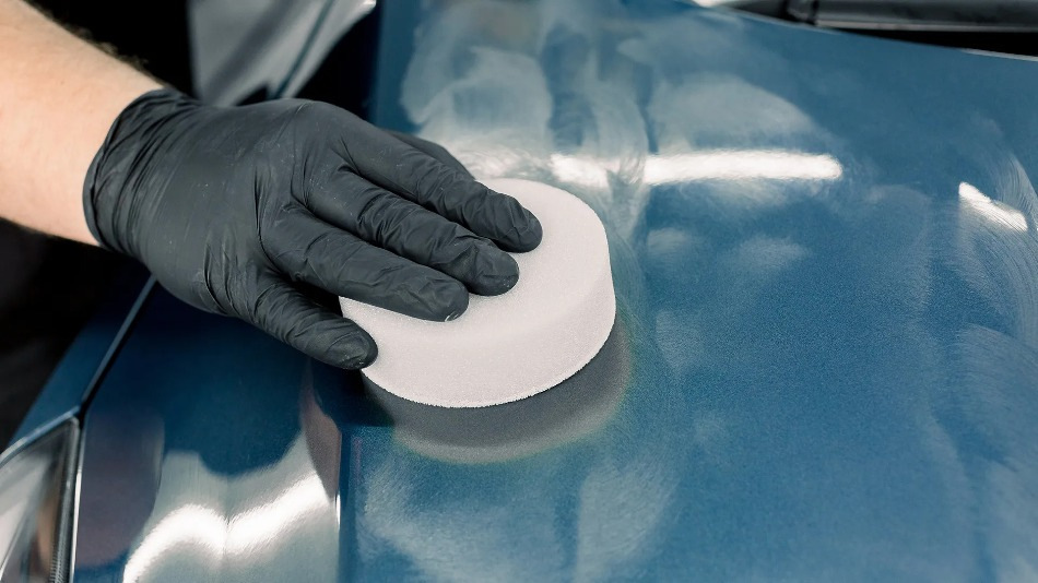 ¿Por qué necesitas cera para autos?