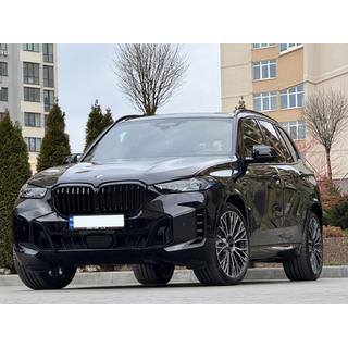 Kit de restyling a X5 M60i BMW X5 G05 2019–2026 foto 3