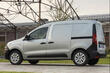 Descripción general de la furgoneta compacta Renault Express Van foto 3