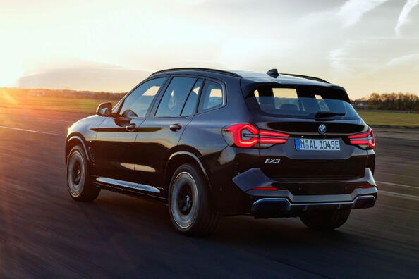 BMW iX3 2021: revisión detallada del crossover eléctrico actualizado Foto 3