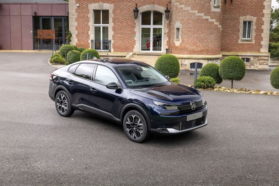 Revisión del Citroen C4 X 2024: sedán cruzado actualizado