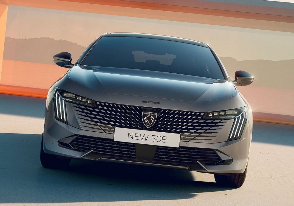Peugeot 508 actualizado 2023: un sedán francés con estilo