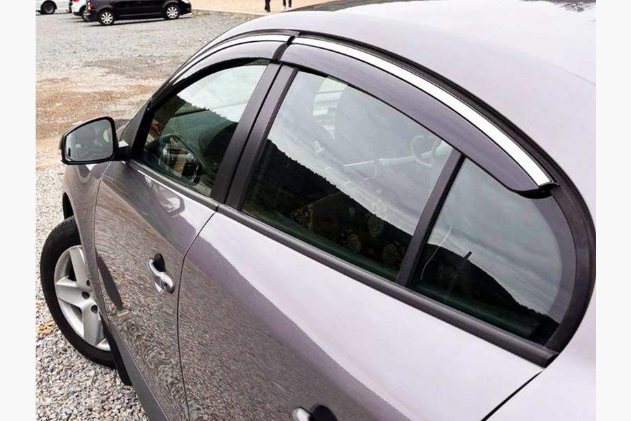 Renault Fluence 2009-2016 Deflectores de Ventana con Moldura Cromada Niken Luxury (4 uds) Foto 5