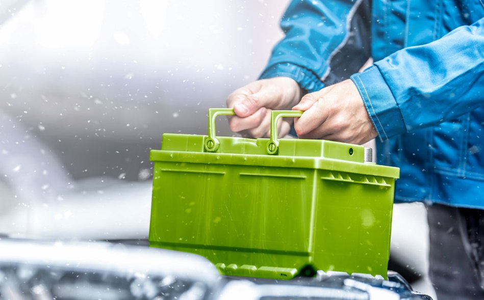 ¿Cómo alargar la duración de la batería en invierno?