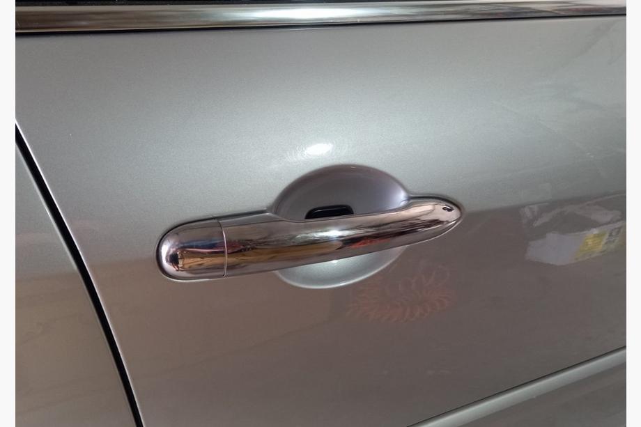 Renault Laguna 2007-2015 Cubiertas de Manijas Cromadas (4 uds., Acero Inoxidable) OmsaLine - Acero Inoxidable Italiano Image