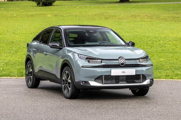 Revisión del hatchback eléctrico Citroen e-C4 2024