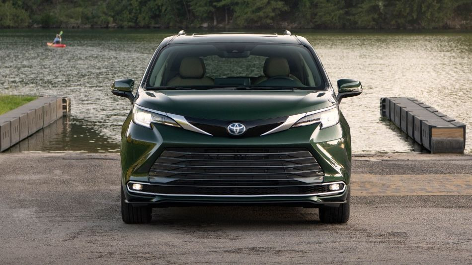 Revisión de la cuarta versión de la minivan Toyota Sienna.
