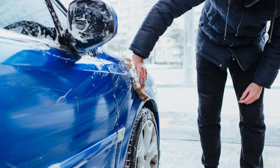 ¿Necesitas lavar tu coche en invierno?