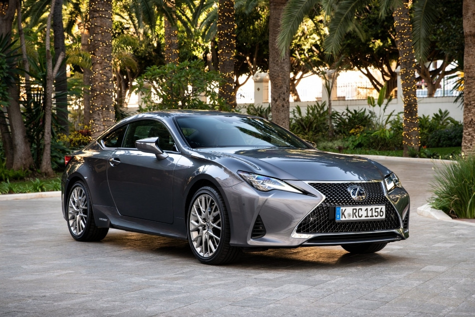 Descripción general del rediseño del Lexus RC de primera generación