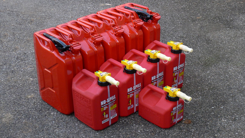 ¿En qué recipiente es mejor almacenar gasolina?
