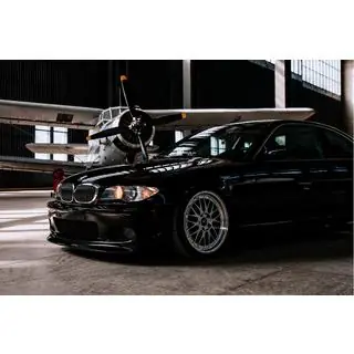 Lip delantero DPT V-2 (Para M Sport, Negro Brillante)