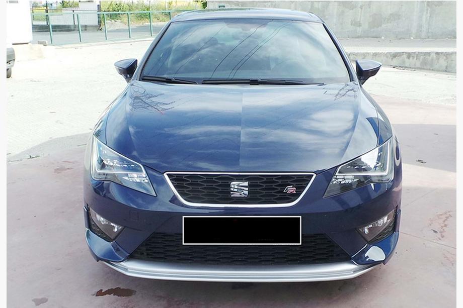 Seat Leon 2013-2020 Lip delantero DPT V-2 (2013-2016, Negro Brillante) Foto 1