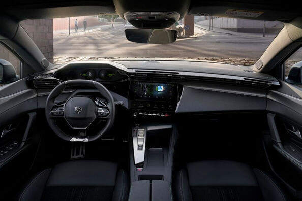 Revisión del Peugeot 308 SW: camioneta elegante y práctica Foto 6
