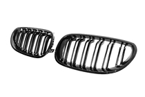 BMW 5 Series E60/E61 2003-2010 Riñones M-Look (Negro Brillante) foto 4