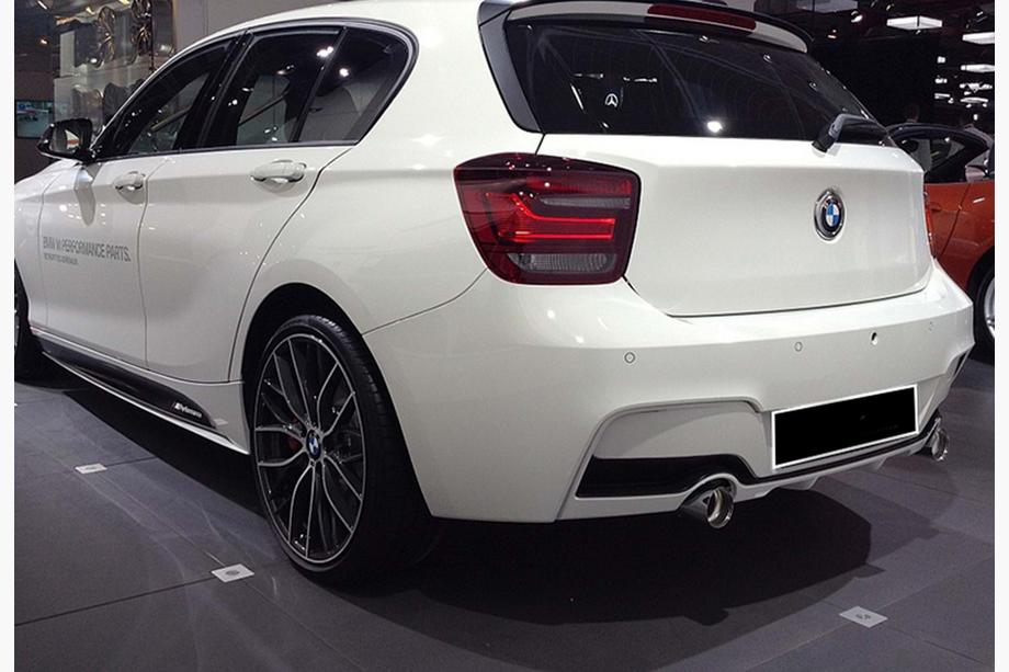 BMW 1 Series F20/F21 2011-2019 Difusor Trasero DPT (Negro Brillante) Foto 2