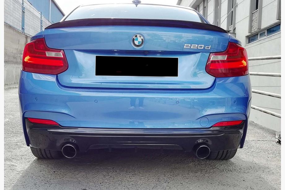 BMW 2 Series F22/F23 2014-2021 Difusor Trasero DPT (Negro Brillante) Foto 3