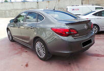 Opel Astra J 2009-2015 Difusor Trasero DPT V-2 (SD, Negro Brillante) foto 4