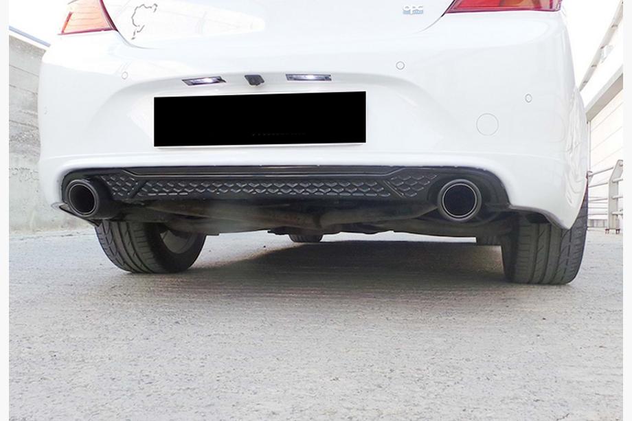 Opel Insignia 2008-2017 Difusor Trasero DPT (SD, 2013-2017, Negro Brillante) Image